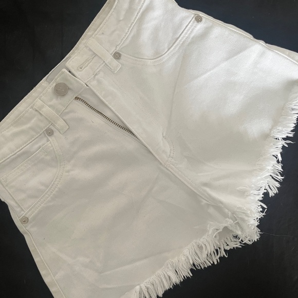 Abrand - white high relaxed short - size 6 / 24 - Picture 6 of 6